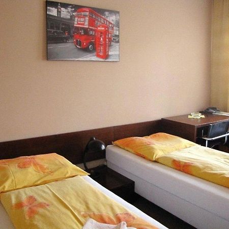 ברנו Hotel Bila Ruze מראה חיצוני תמונה