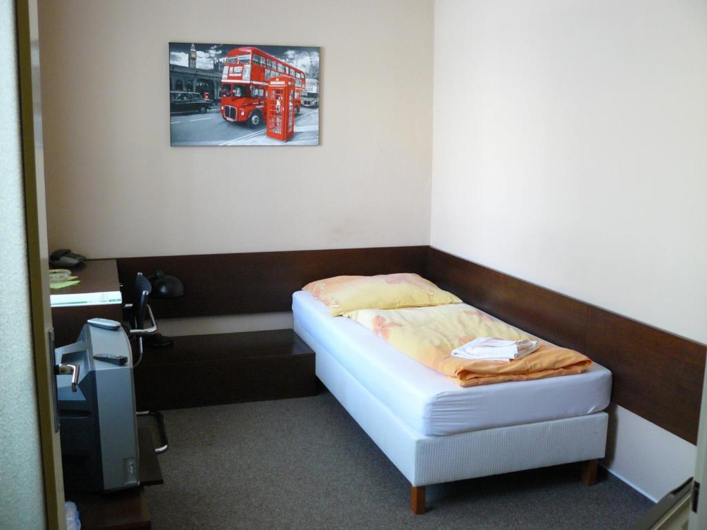 ברנו Hotel Bila Ruze חדר תמונה